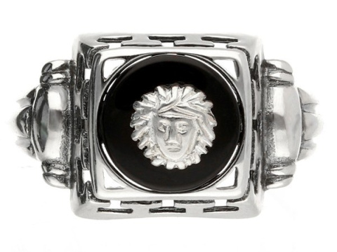 Pierścionek srebrny z onyksem Meduza Versace (rozmiar 18)