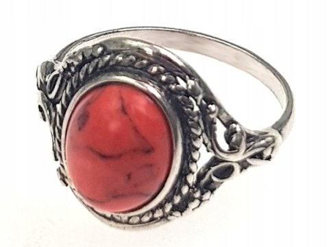 Pierścionek srebrny z koralem Oplot (rozmiar 22) Pierścionek srebrny z koralem Oplot (rozmiar 22)